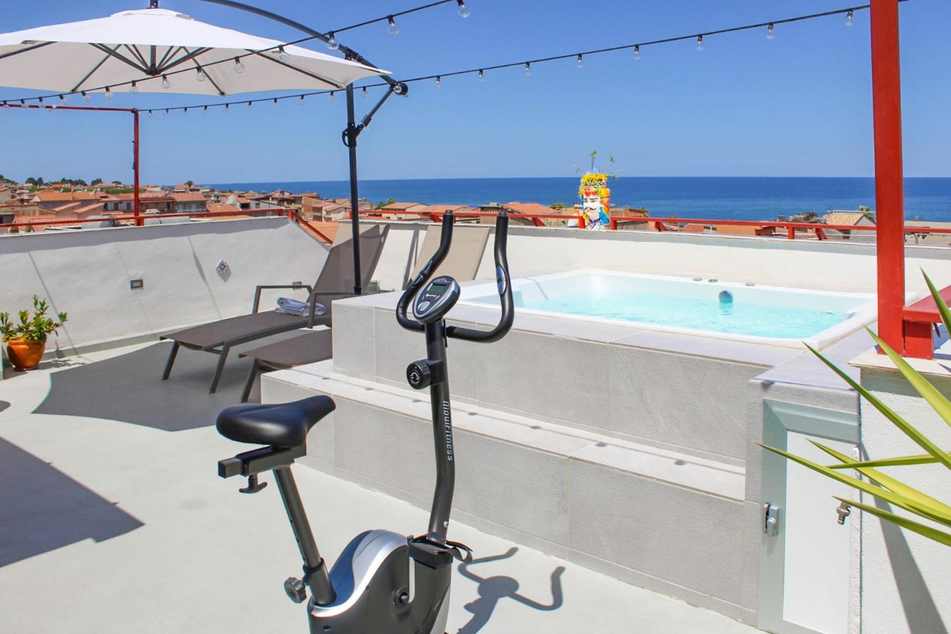 Duca D'Aosta Terrace, Skypool & Sauna Acquedolci Exteriér fotografie